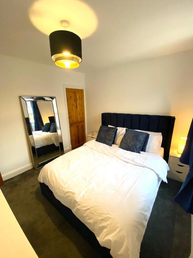 Medway Getaway - 3 Bed Home With Luxury Bathroom 查塔姆 外观 照片
